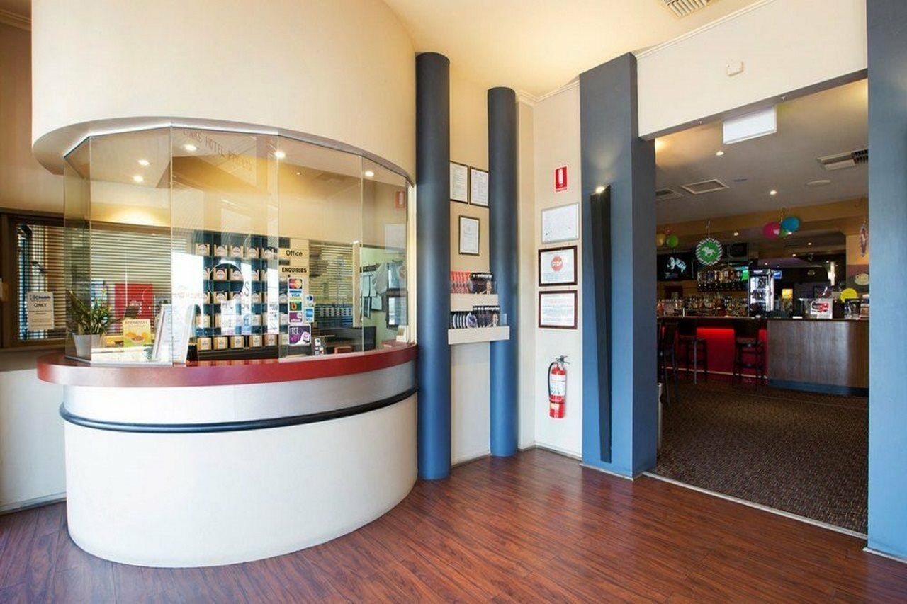 Links Hotel Seaton Экстерьер фото
