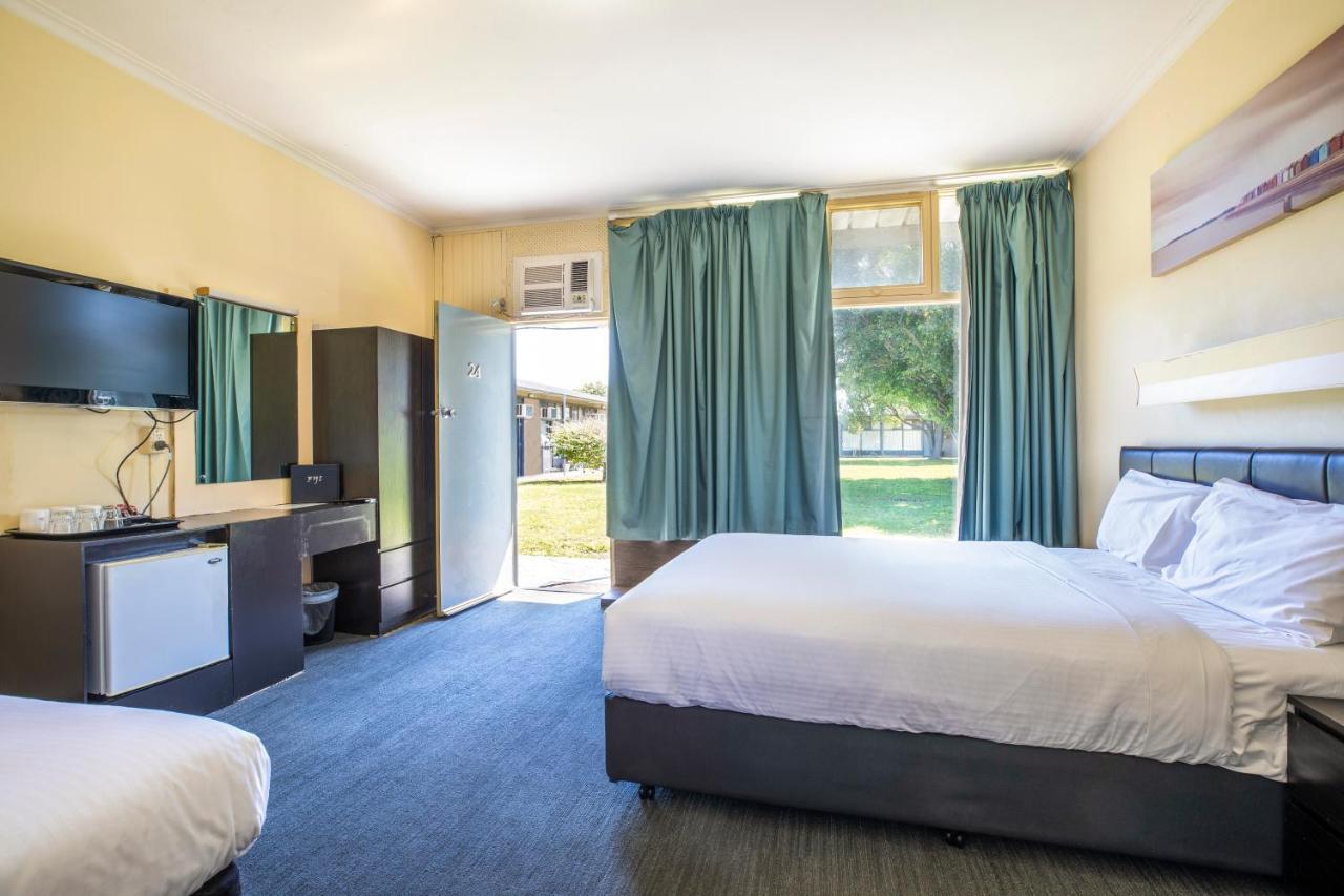 Links Hotel Seaton Экстерьер фото